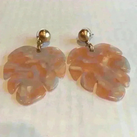 J Crew new Leafy Monstera acetate earrings - Picture 7 of 8